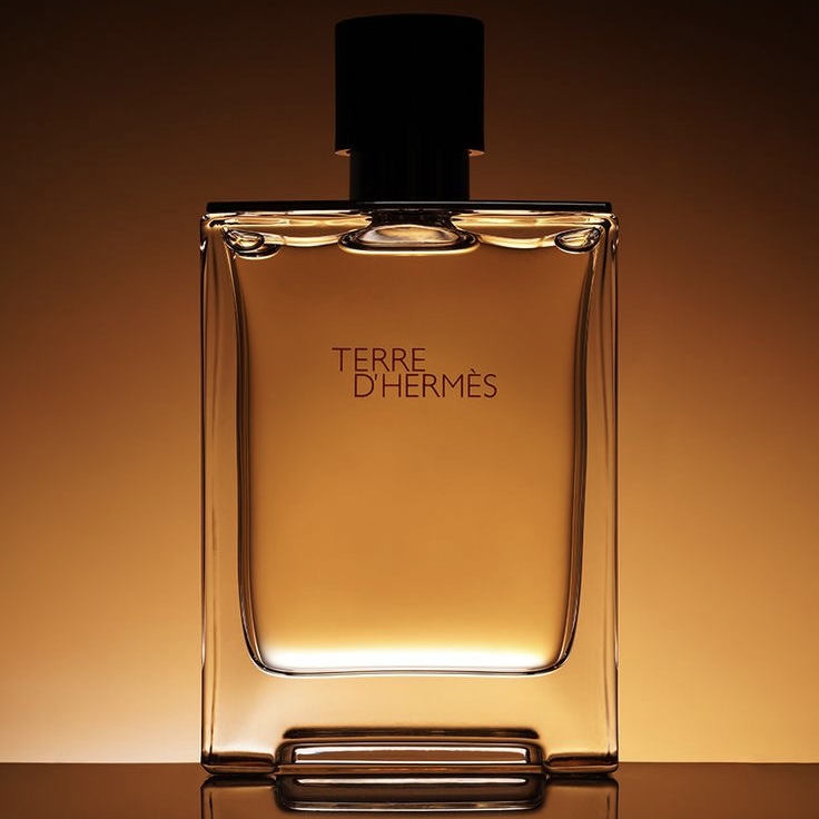 عطر و ادکلن تق هرمس پرفیوم (تغ دی هغمس پارفوم) ( HERMES - Terre d'Hermes Parfum ) اصل و اورجینال