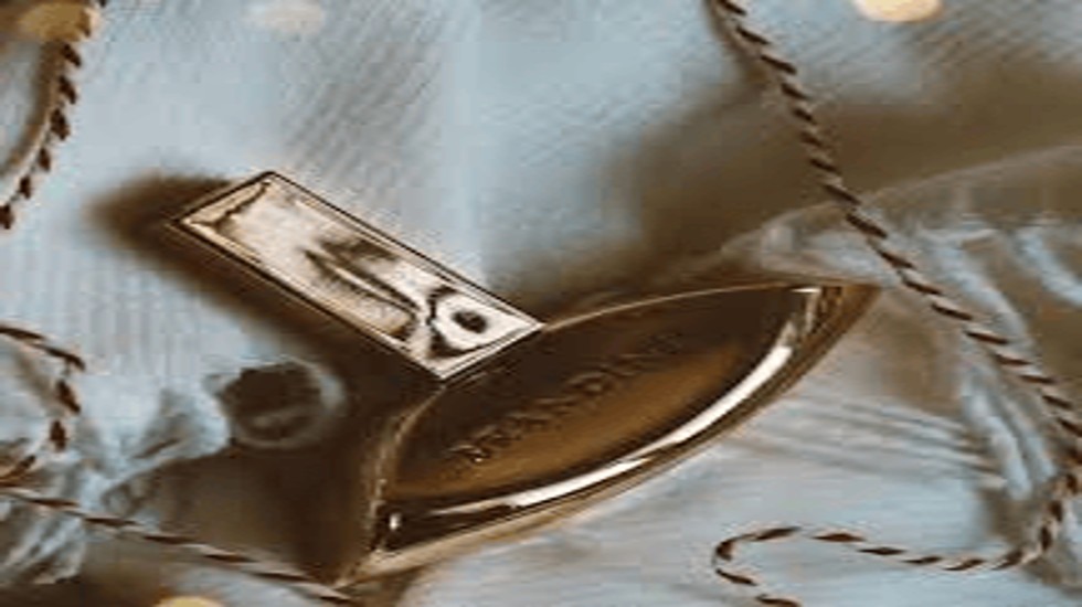  عطر کالوین کلین ایفوریا لیکویید گلد
