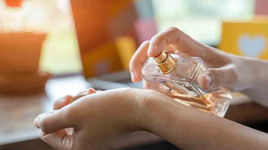 تاثیر ترکیبات شیمیایی عطرها بر سلامت